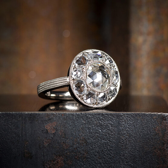 Byzantinisch anmutender Diamantrosen-Ring